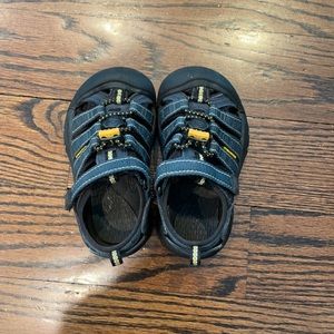 Keen toddler boy sandals
